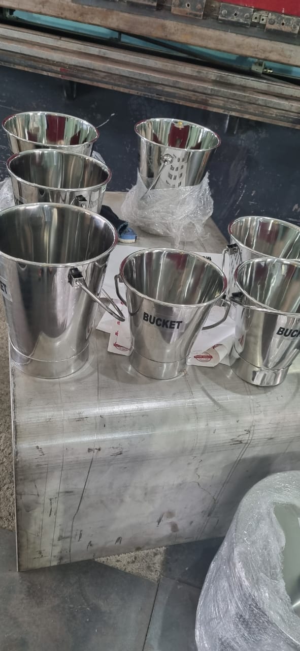 SS Bucket